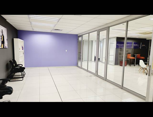 2,221M² WAREHOUSE FOR SALE IN NORTH RIDING